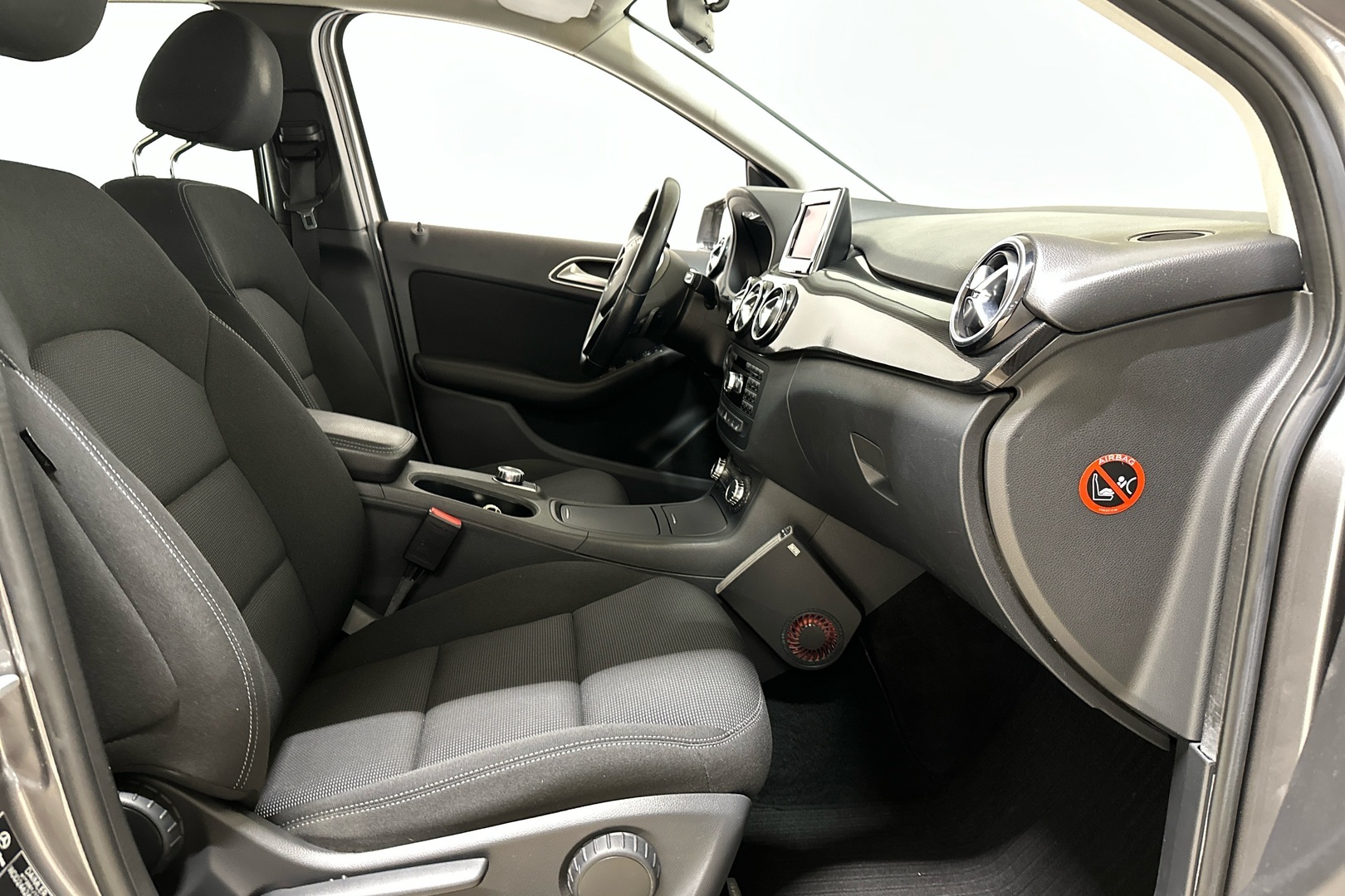 MERCEDES-BENZ B 2014