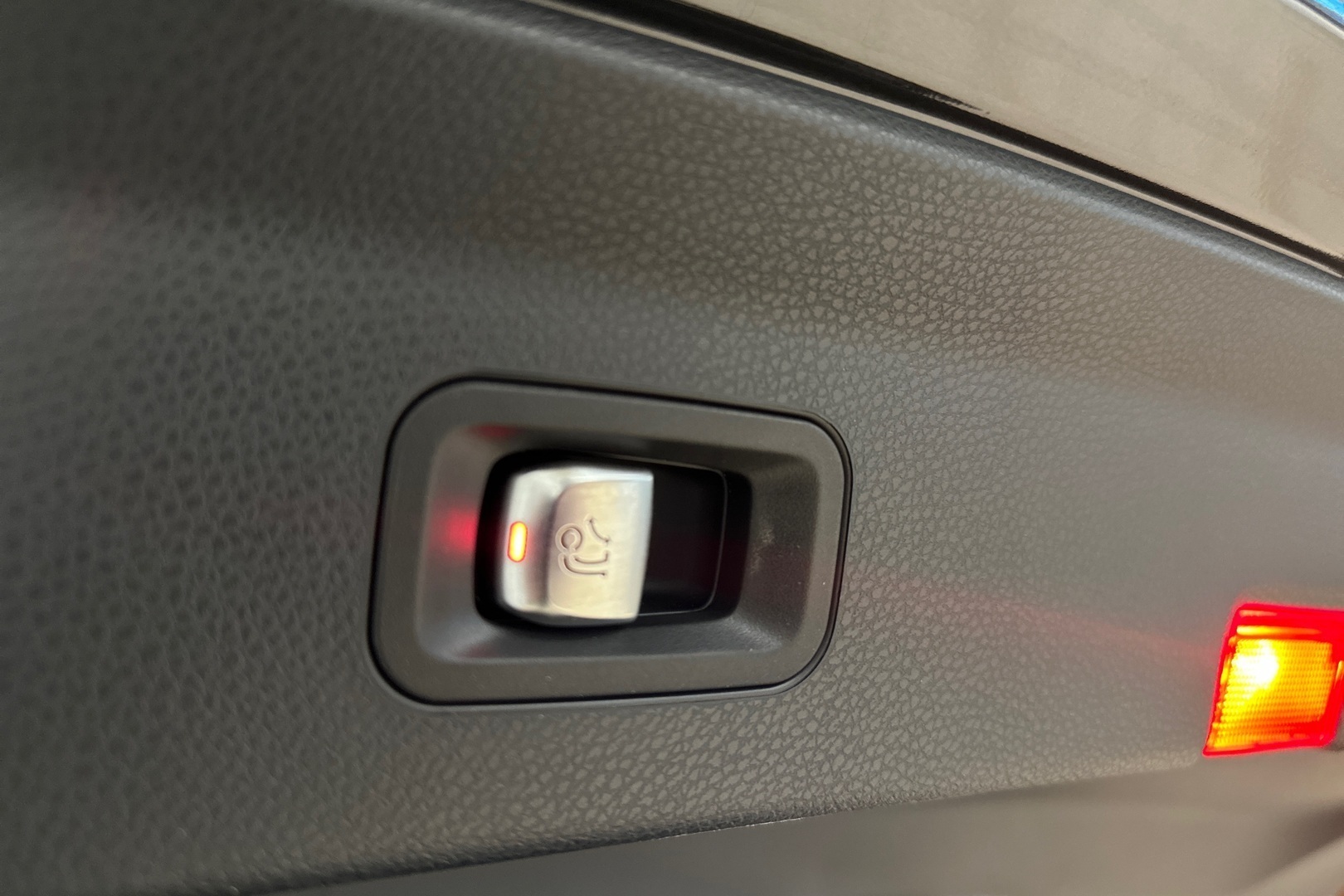 MERCEDES-BENZ GLC 2020