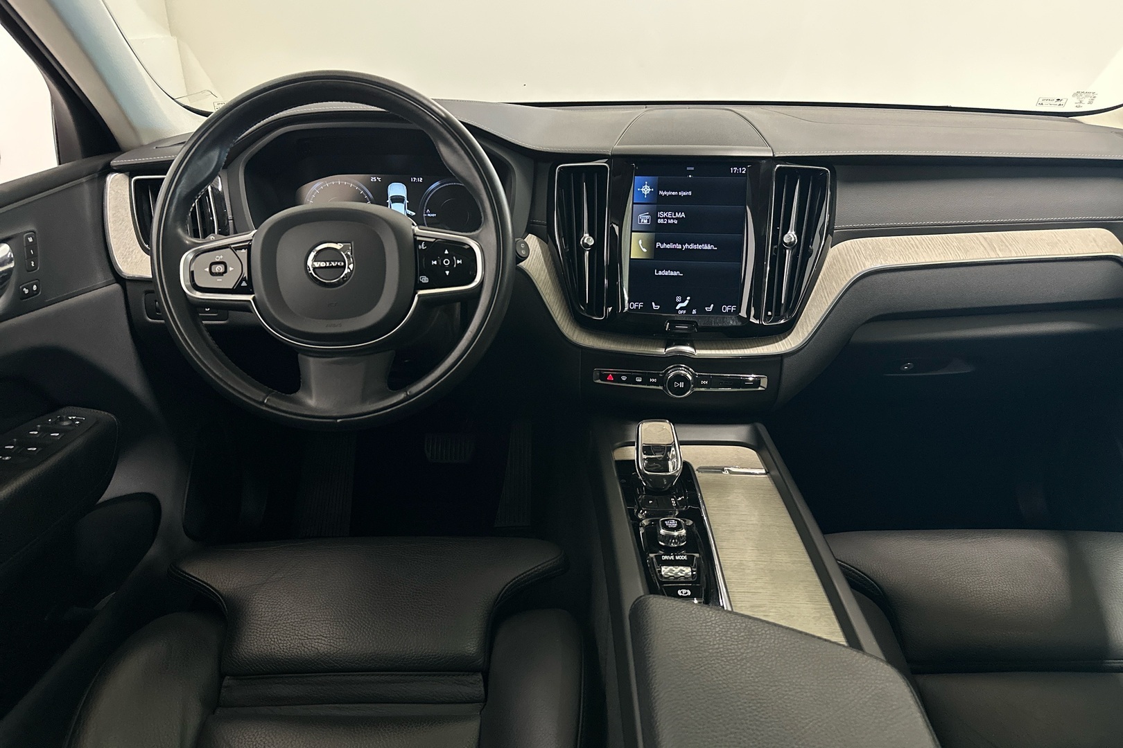 VOLVO XC60 2020