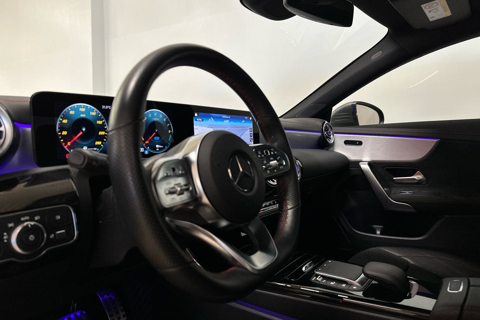 MERCEDES-BENZ CLA 2021