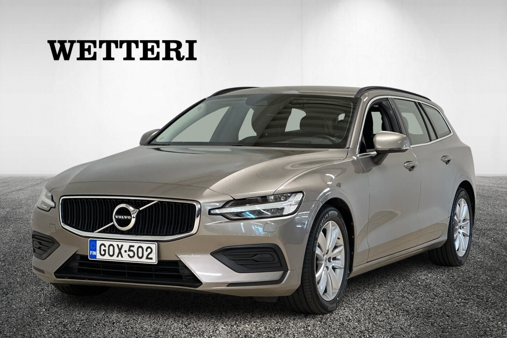 VOLVO V60 2021