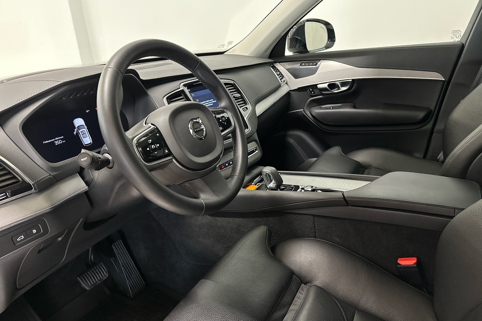 VOLVO XC90 2023