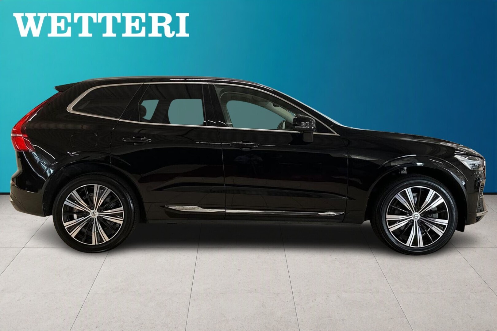 VOLVO XC60 2023