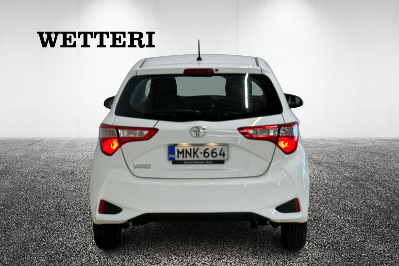 TOYOTA Yaris 2017