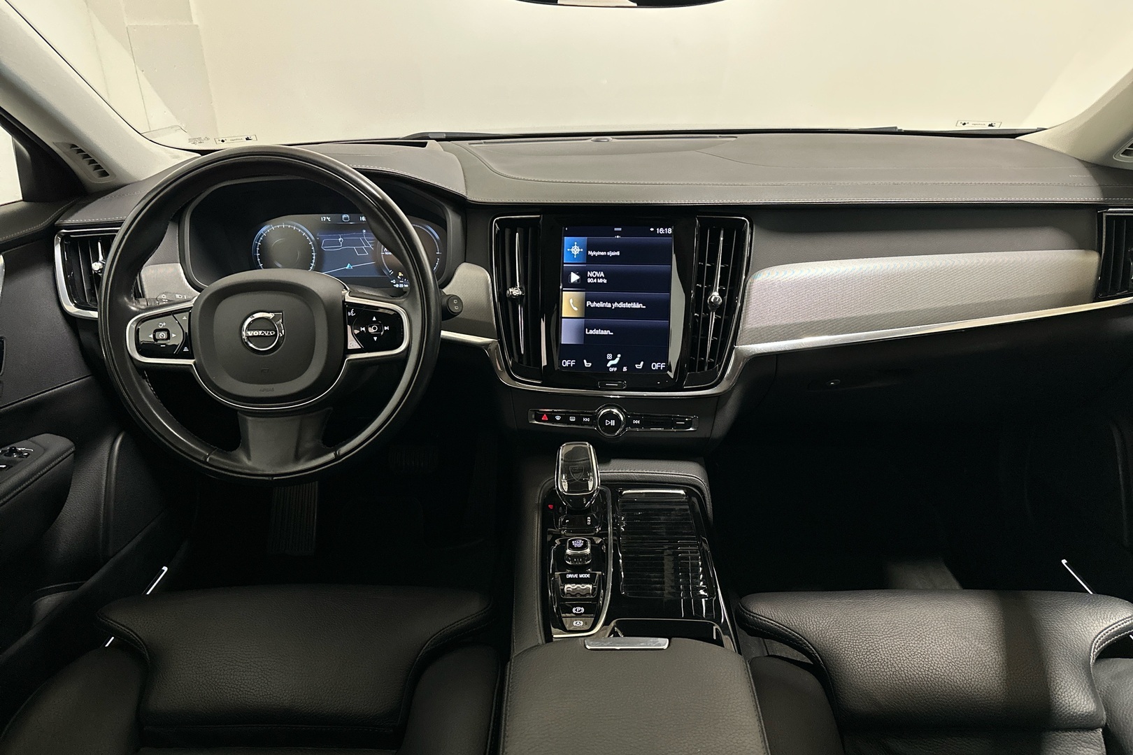 VOLVO V90 2020