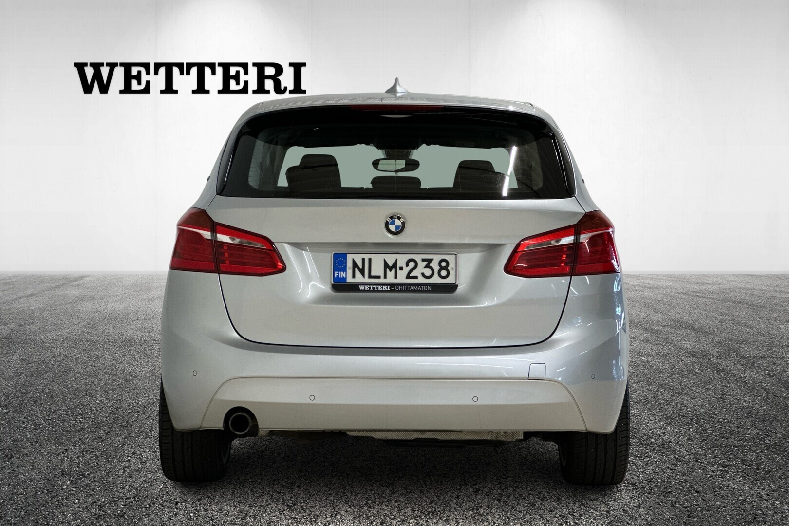 BMW 225 2017