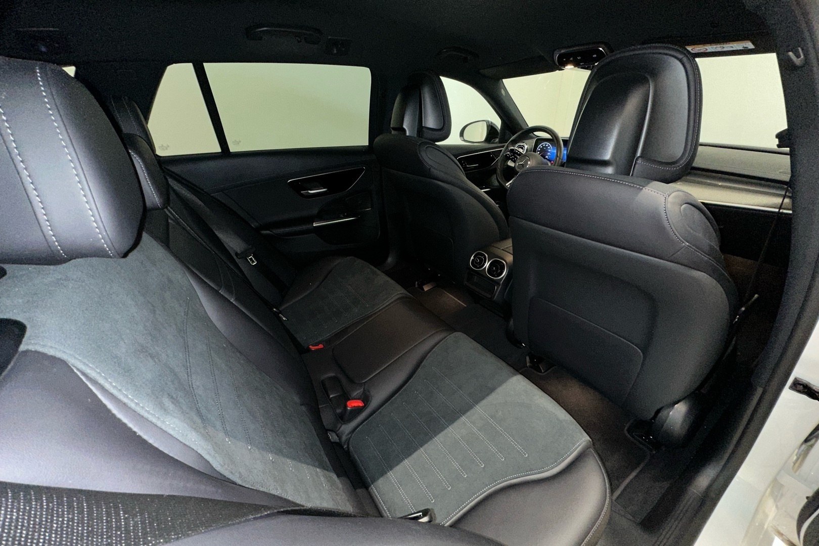 MERCEDES-BENZ C 2022