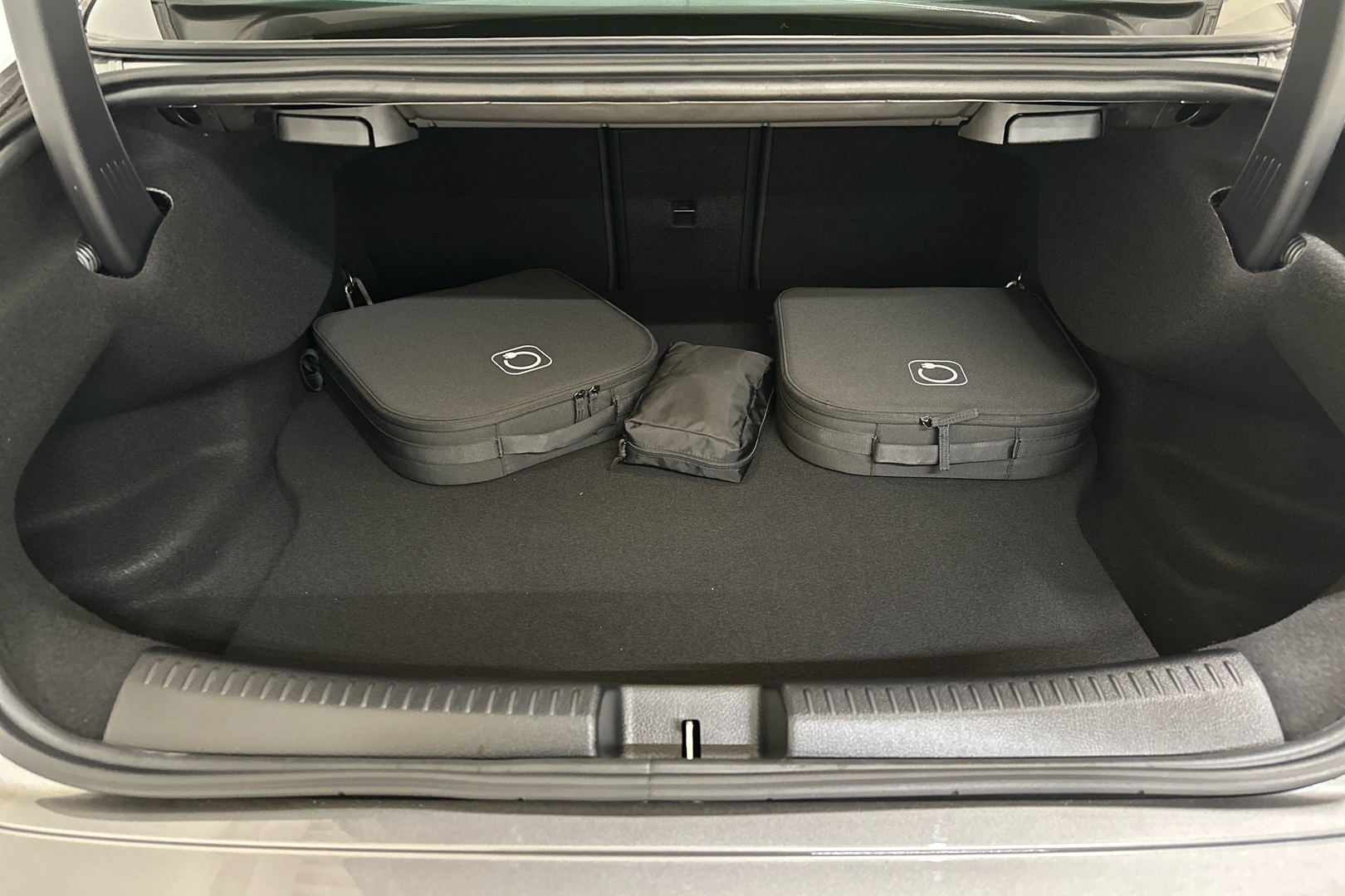 MERCEDES-BENZ CLA 2025