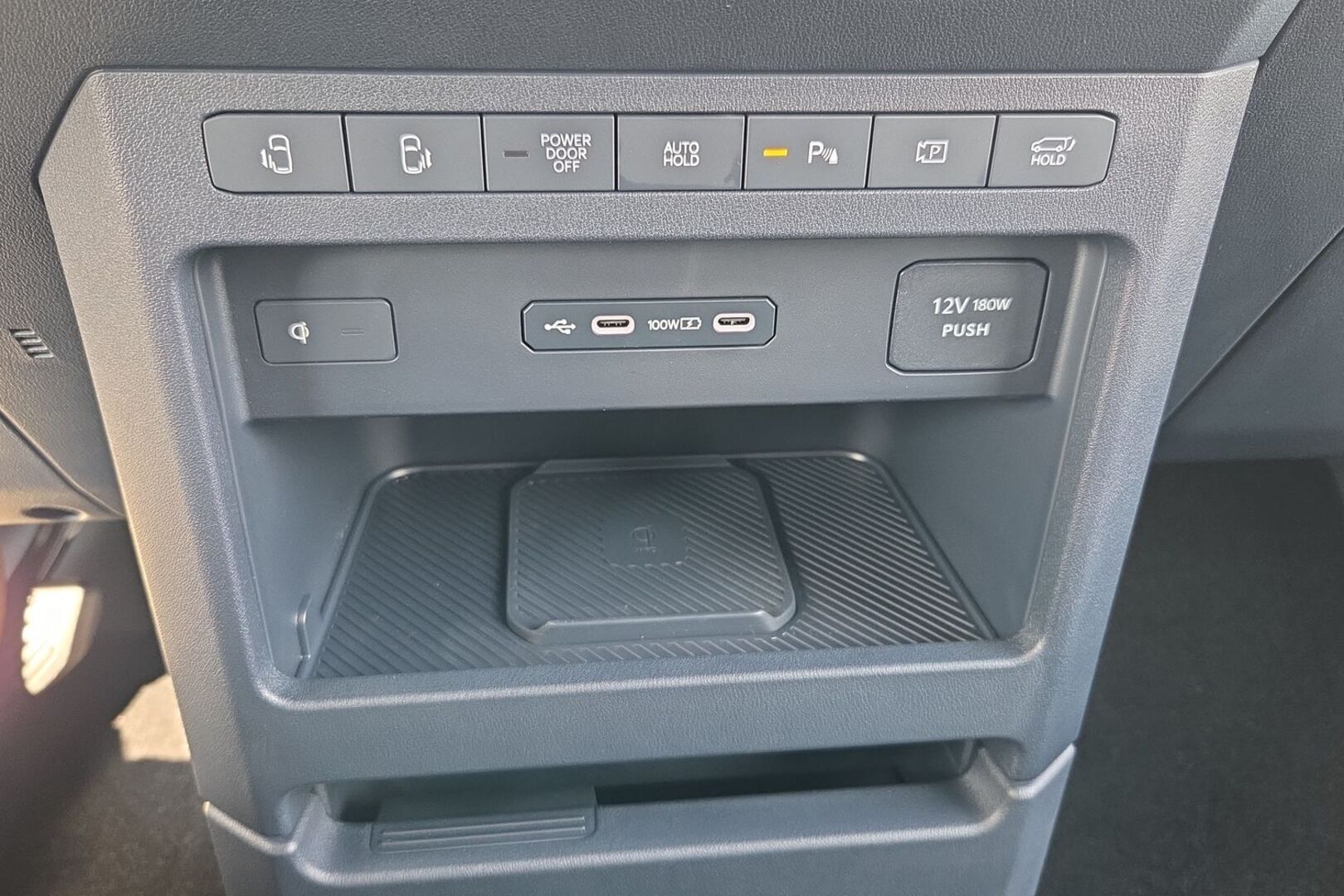 KIA PV5 15