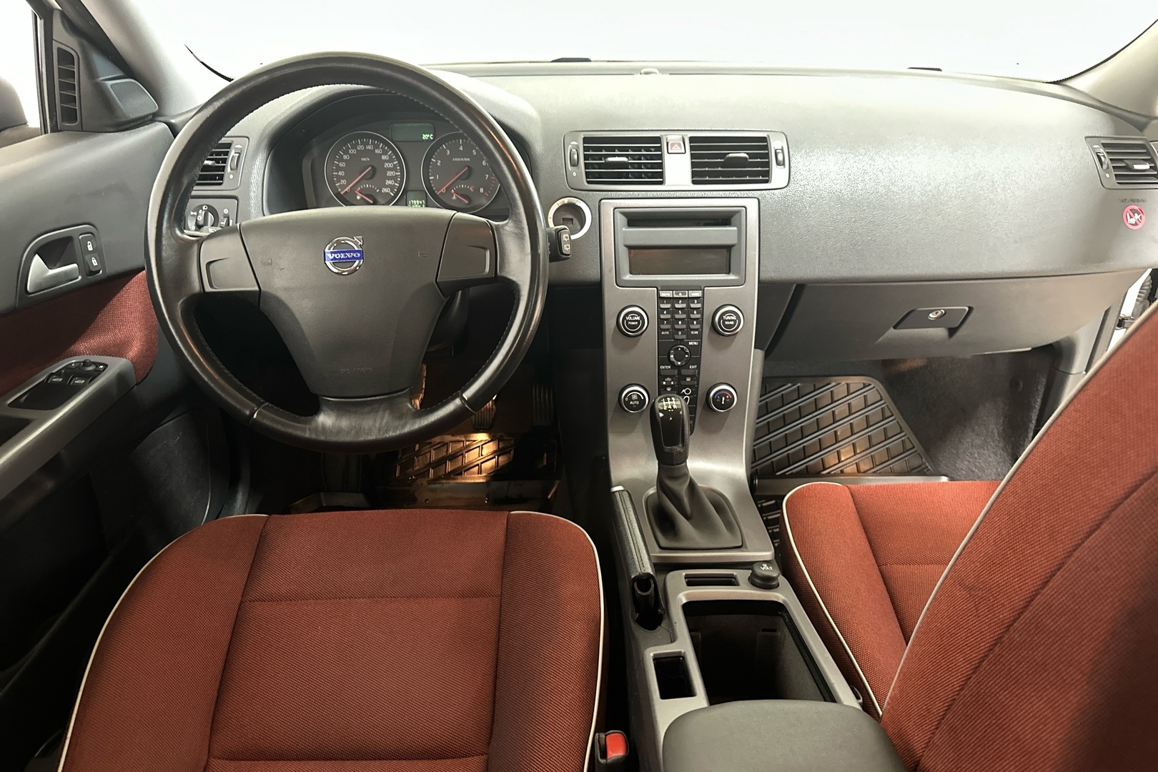 VOLVO C30 2008