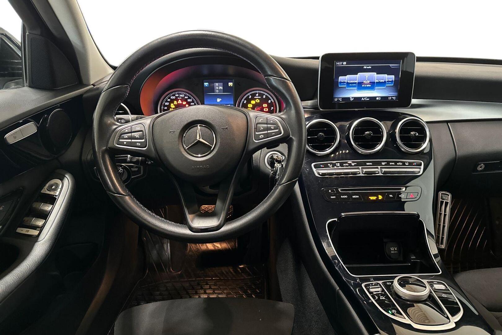 MERCEDES-BENZ C 2016