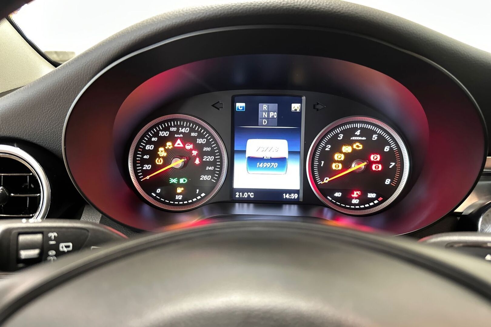 MERCEDES-BENZ C 2016