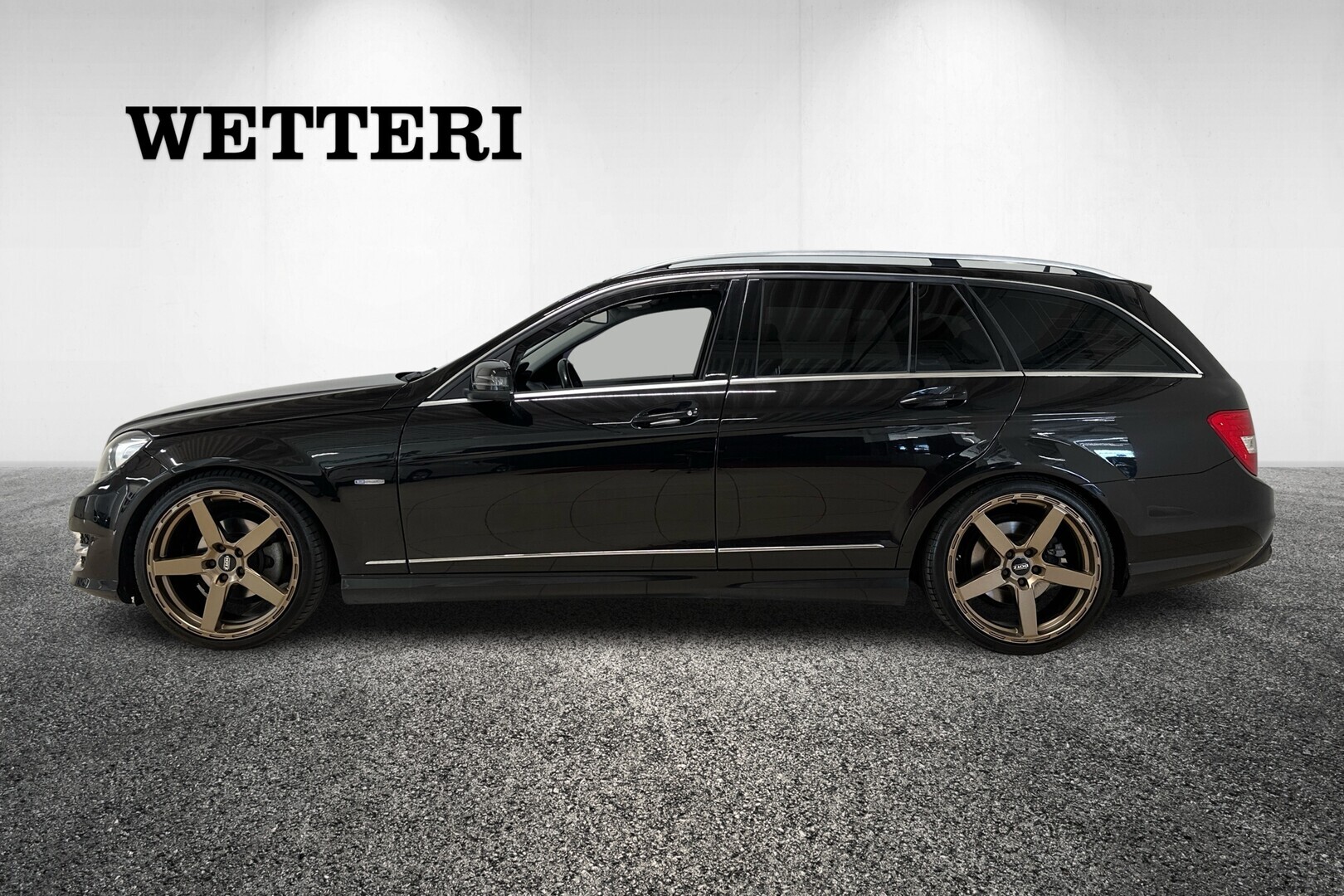 MERCEDES-BENZ C 2011