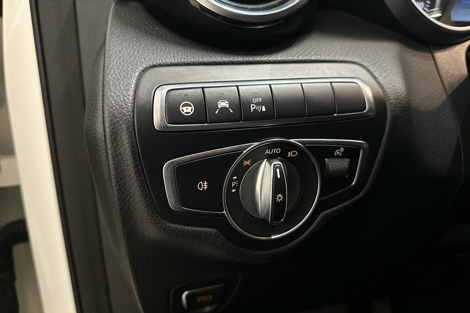 MERCEDES-BENZ GLC 2018