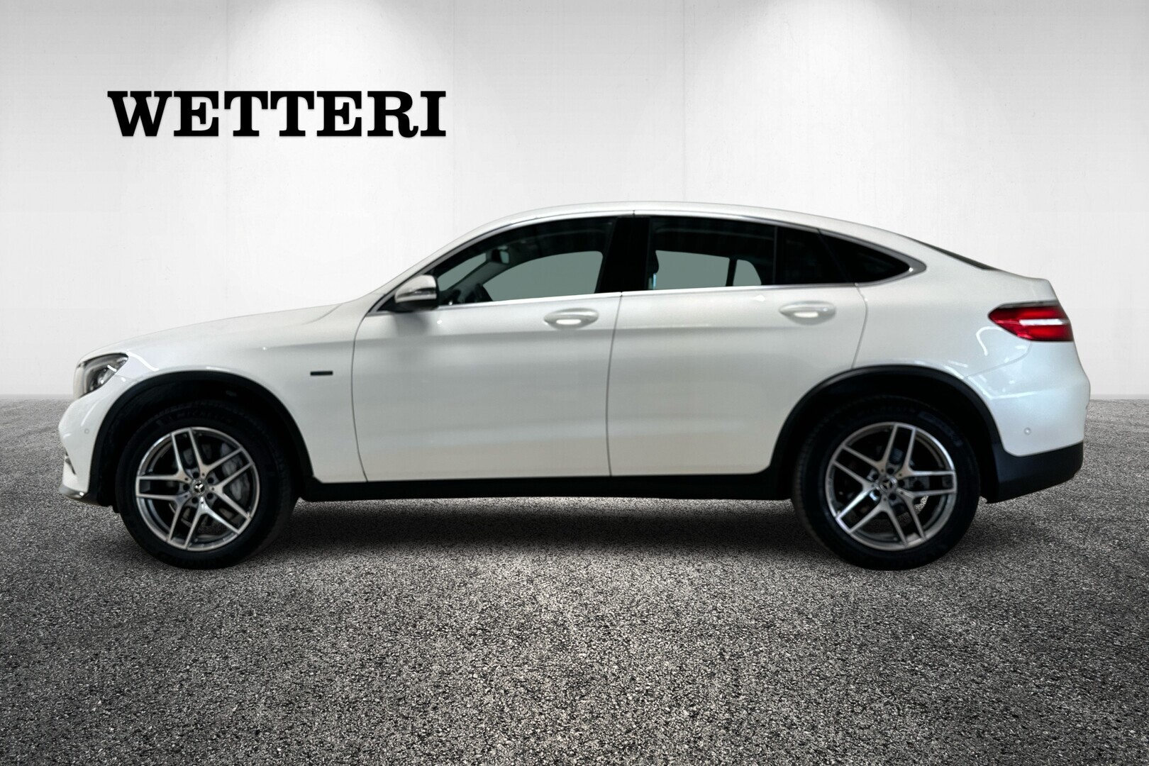 MERCEDES-BENZ GLC 2018