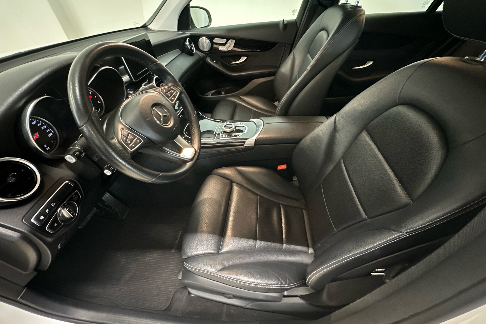 MERCEDES-BENZ GLC 2018