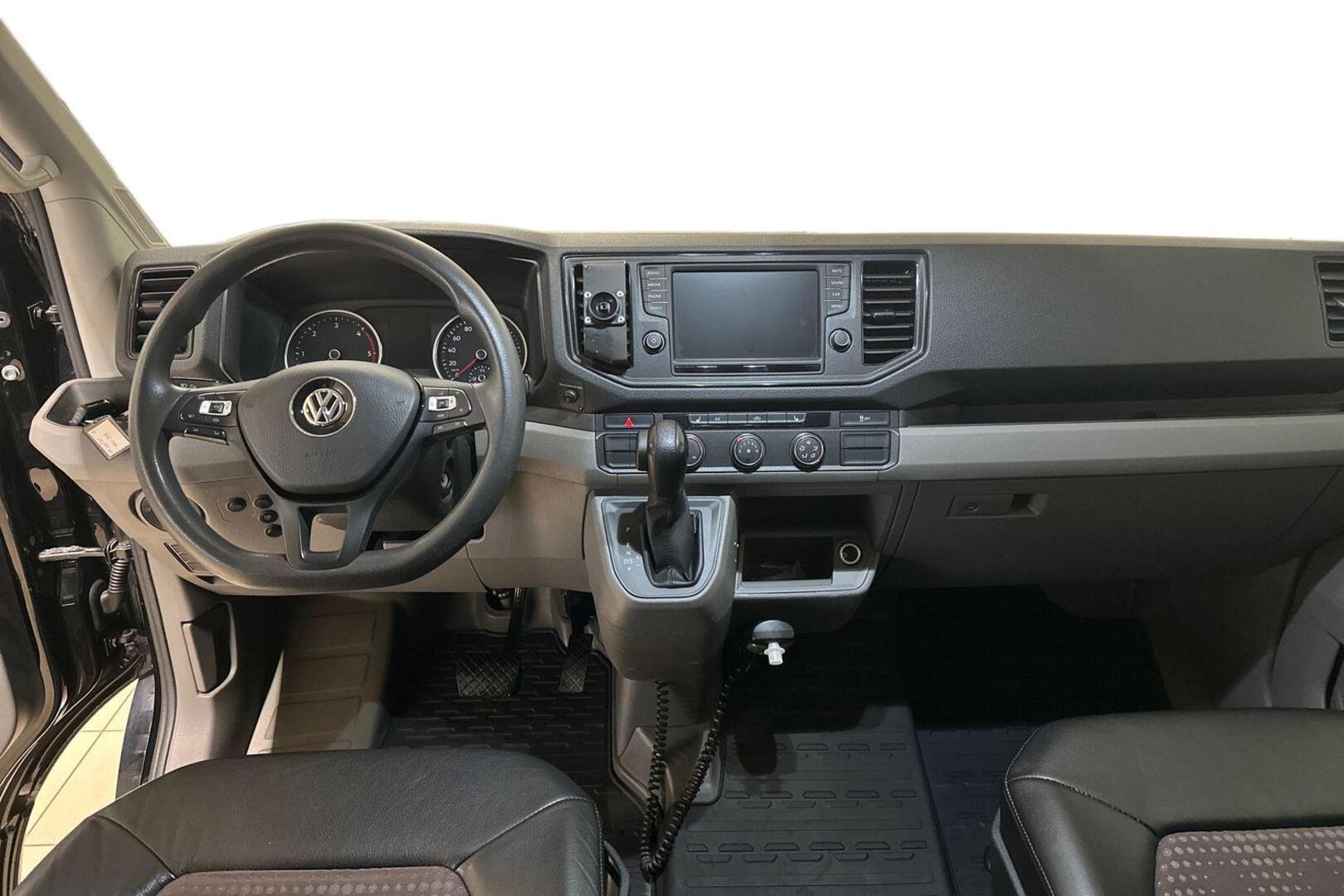 VOLKSWAGEN Crafter 2020