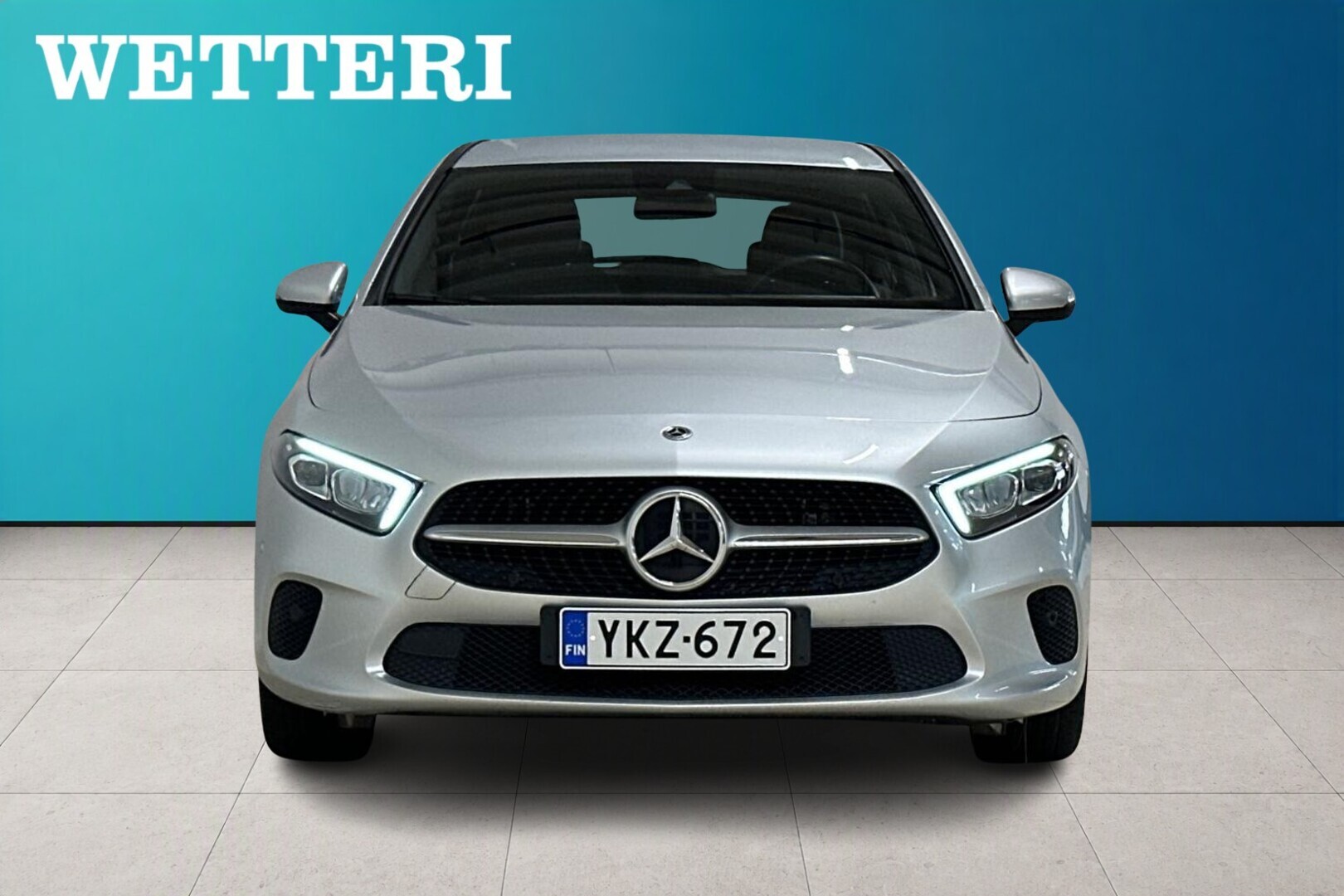 MERCEDES-BENZ A 2022
