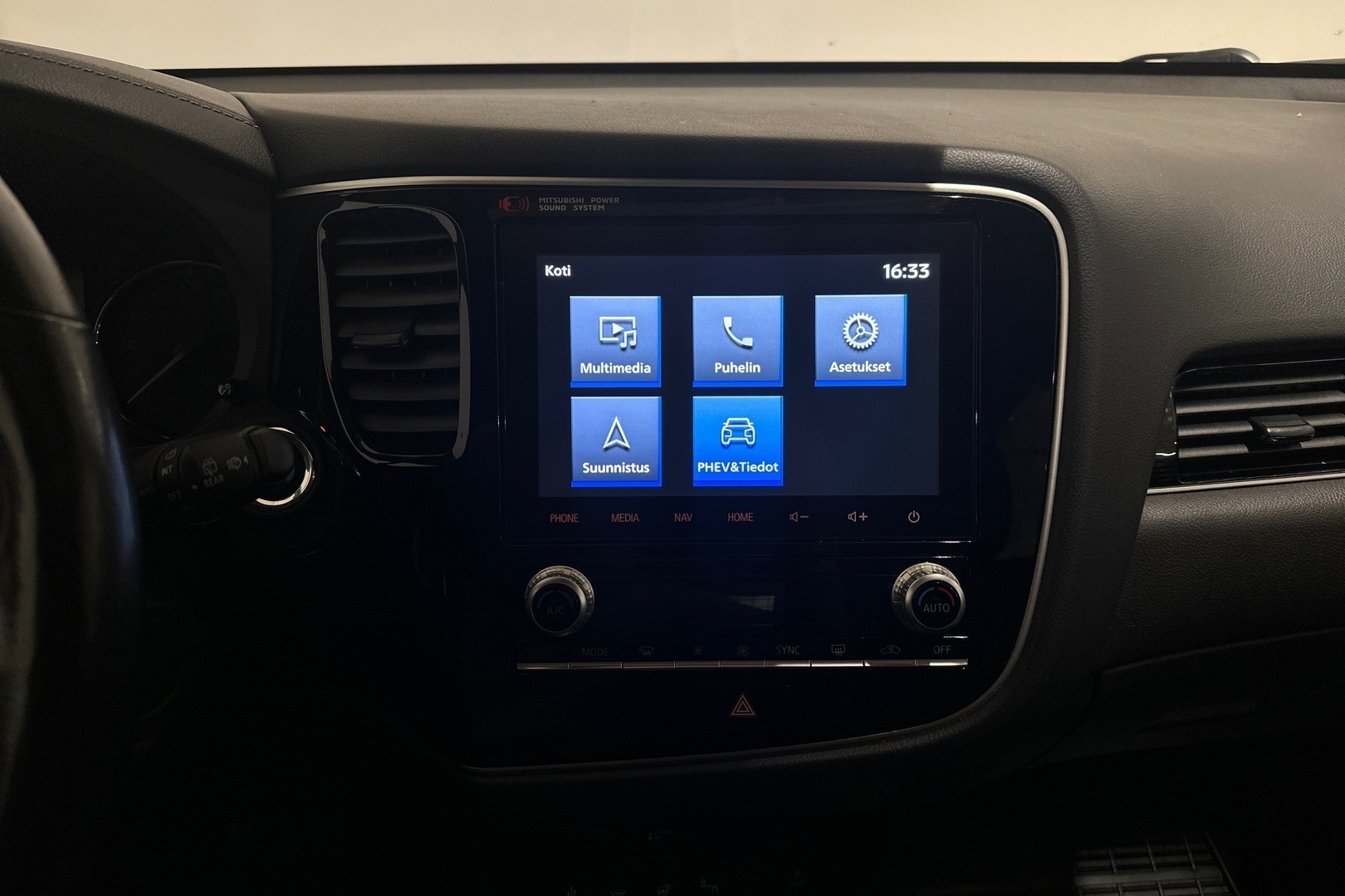 MITSUBISHI Outlander PHEV 2020