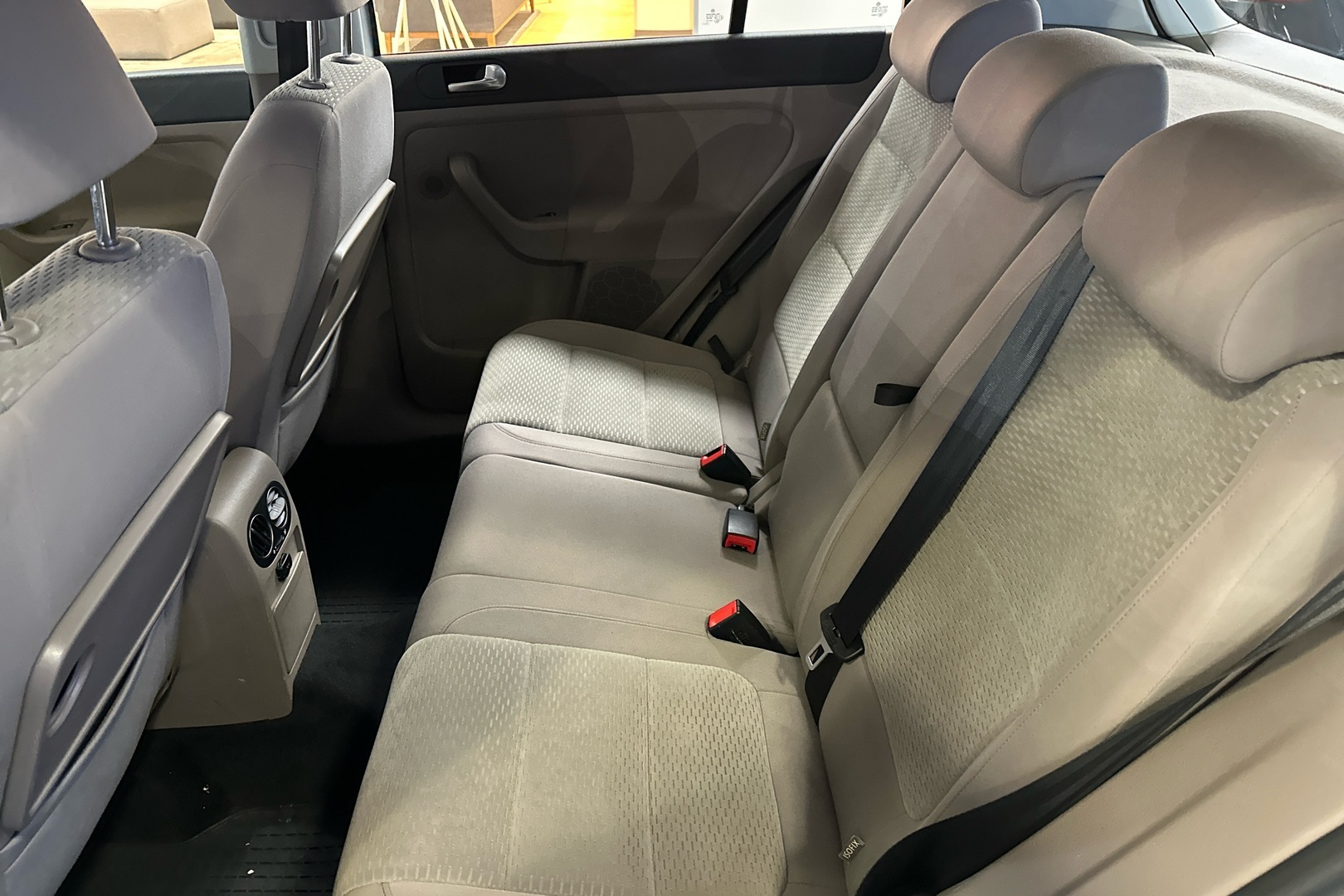 VOLKSWAGEN Golf Plus 2012