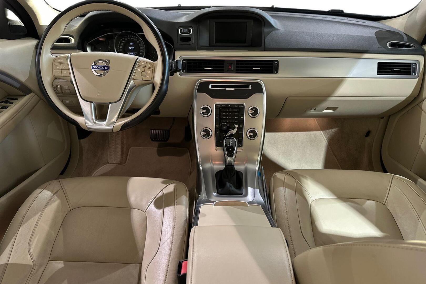 VOLVO S80 2015