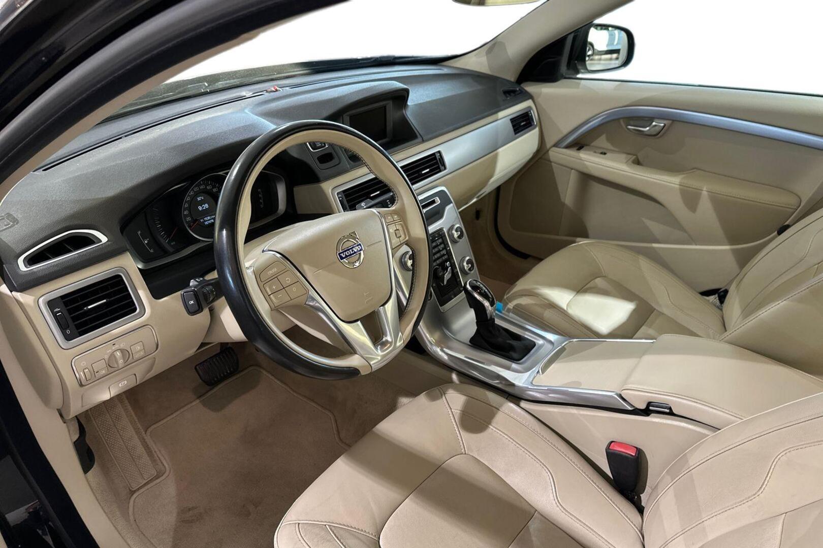 VOLVO S80 2015
