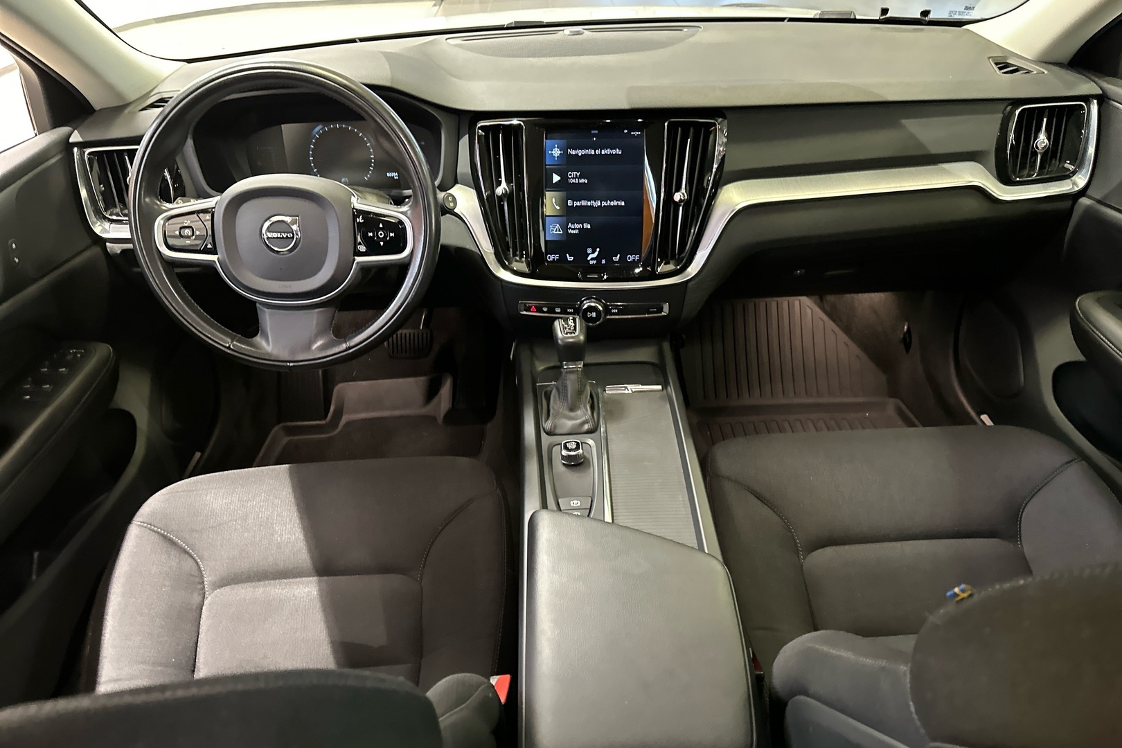 VOLVO V60 2019