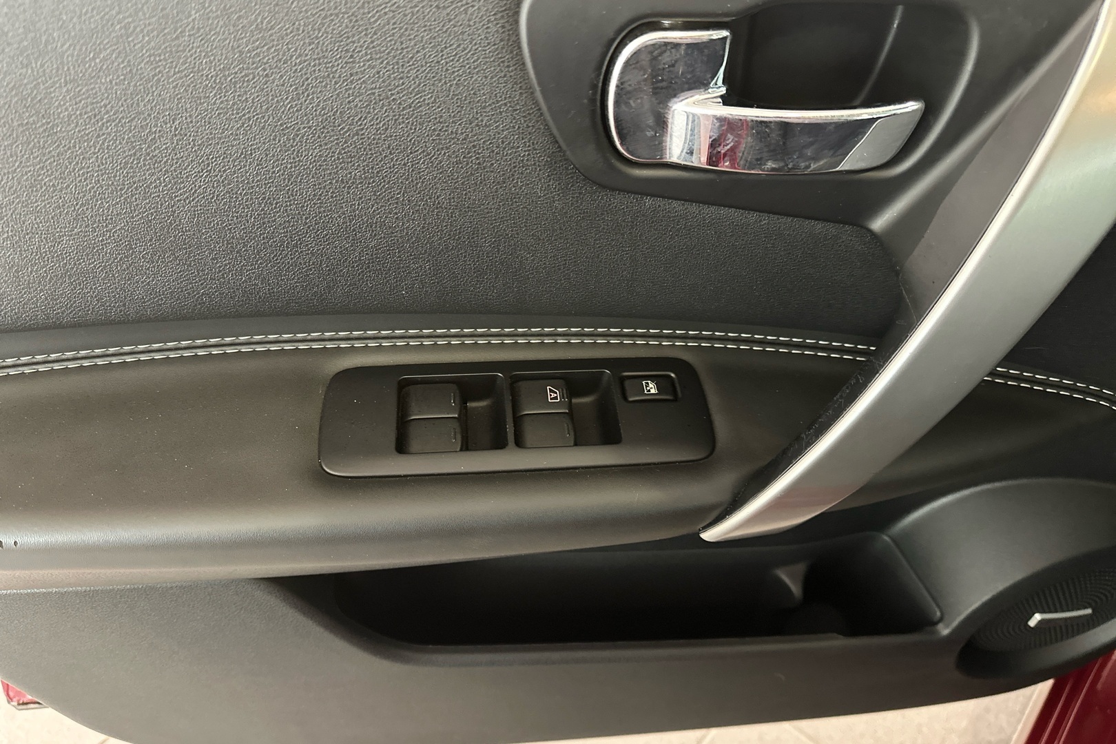 NISSAN Qashqai 2011