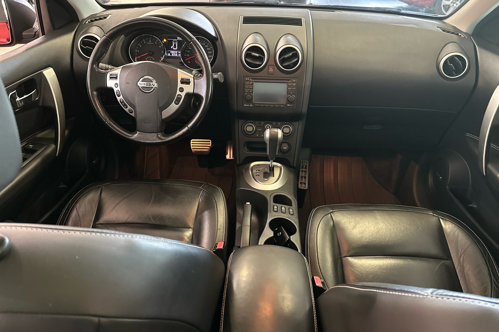NISSAN Qashqai 2011
