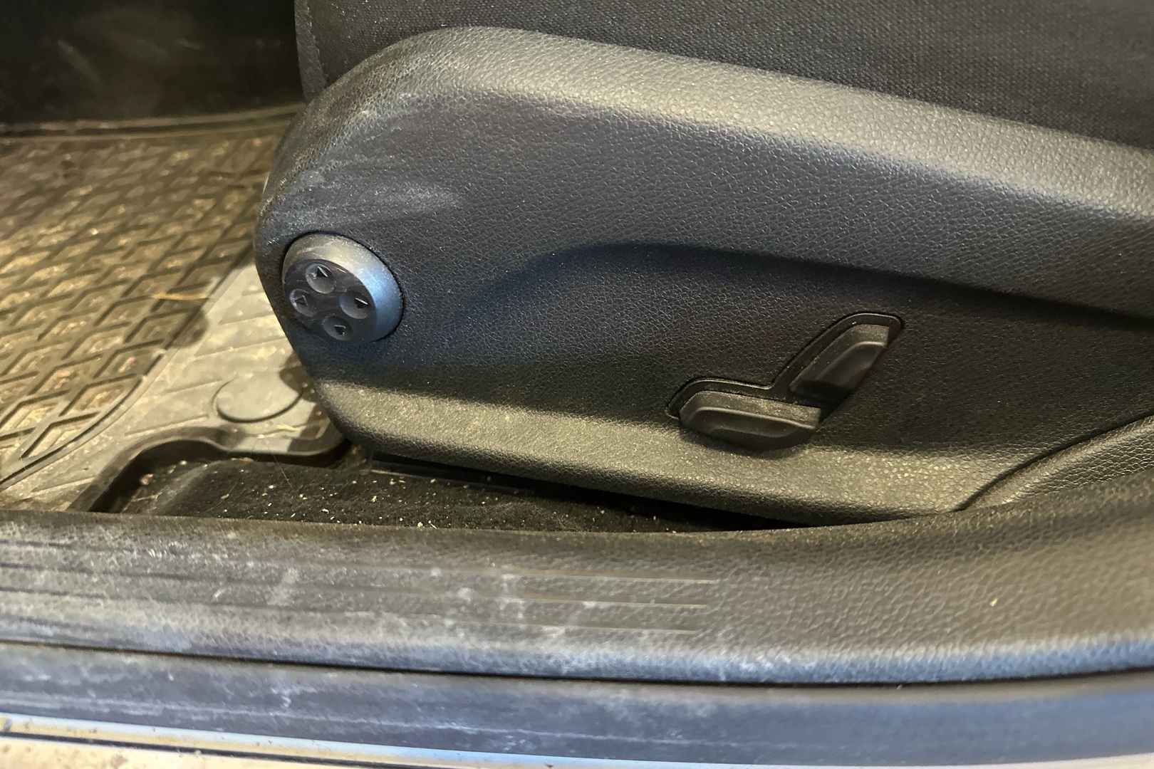 MERCEDES-BENZ C 2018