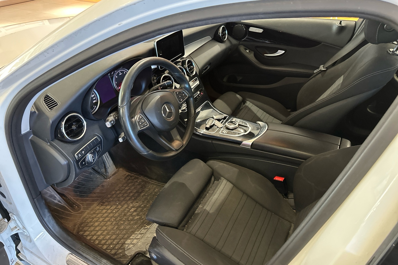 MERCEDES-BENZ C 2018