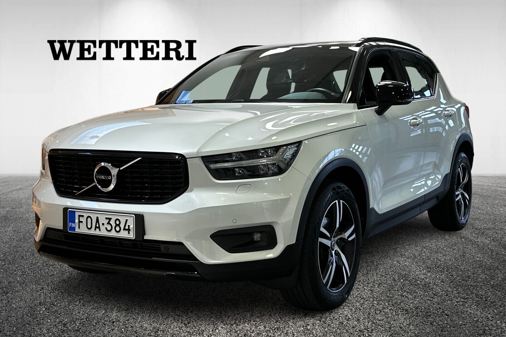 VOLVO XC40 2020