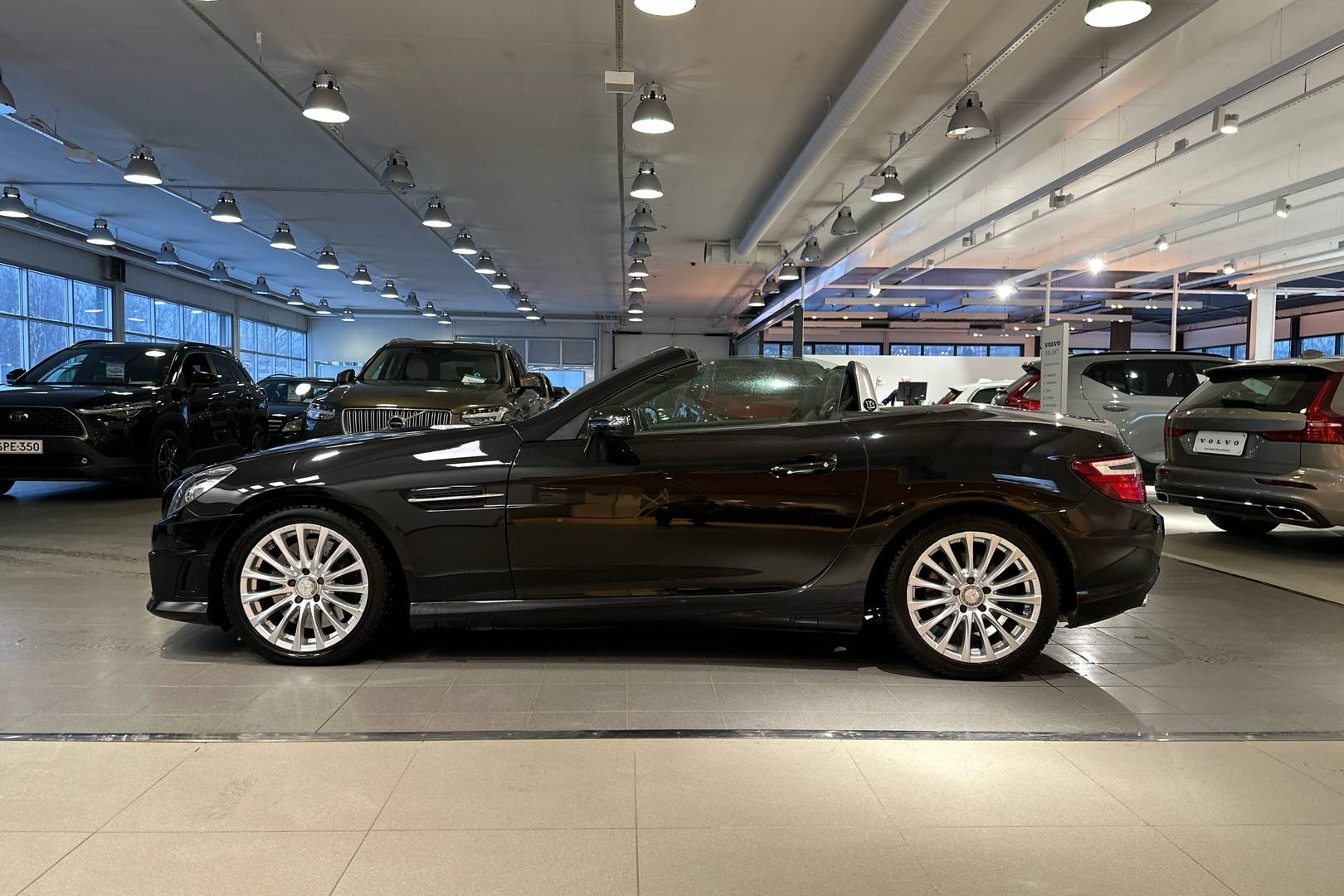 MERCEDES-BENZ SLK 2012