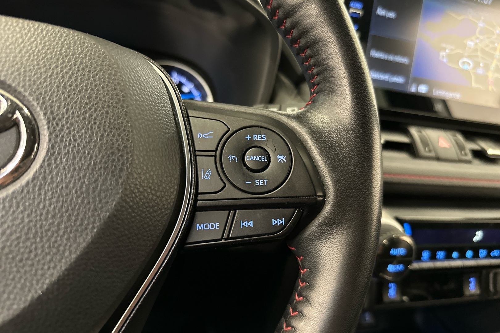 TOYOTA RAV4 PLUG-IN 2022