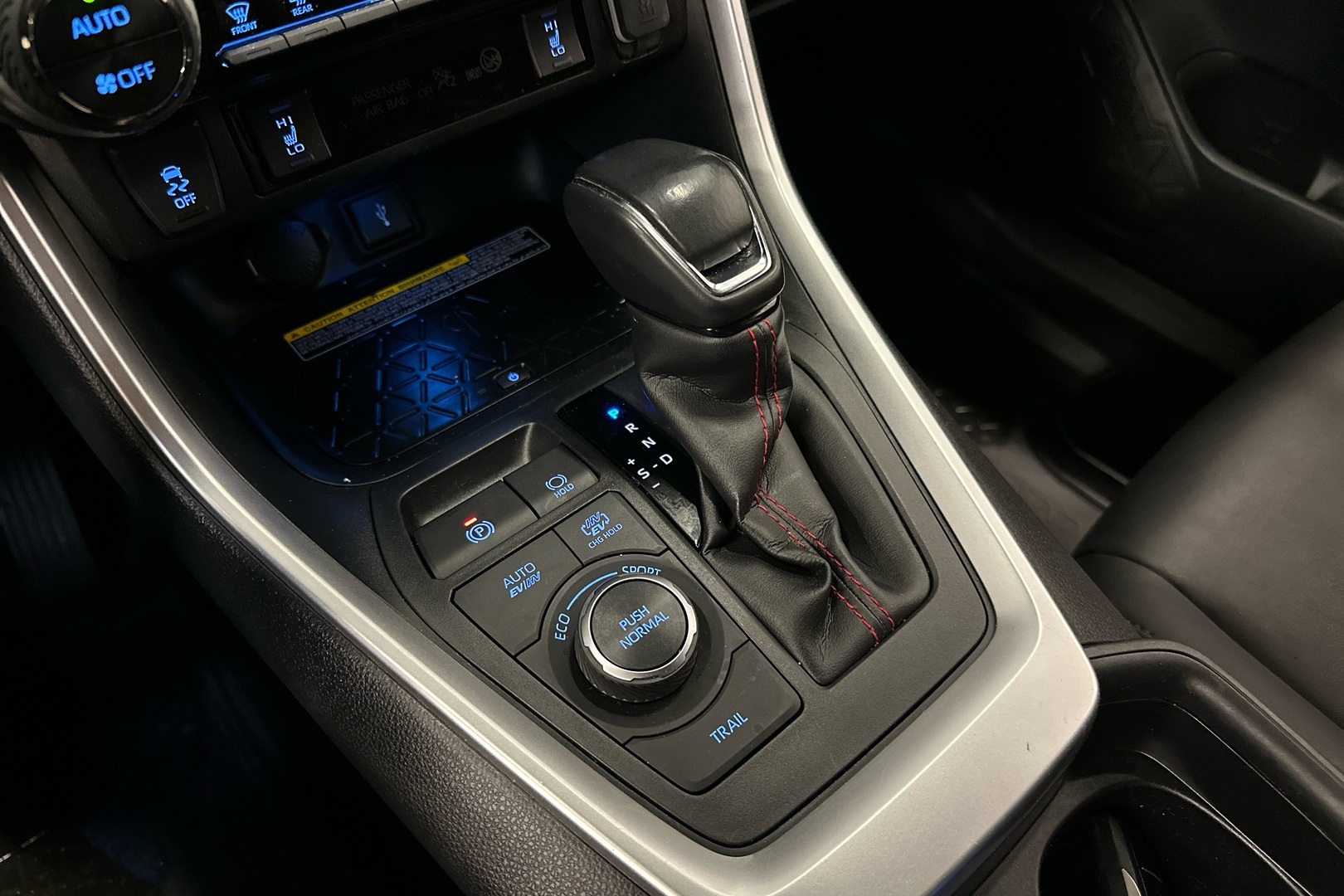 TOYOTA RAV4 PLUG-IN 2022