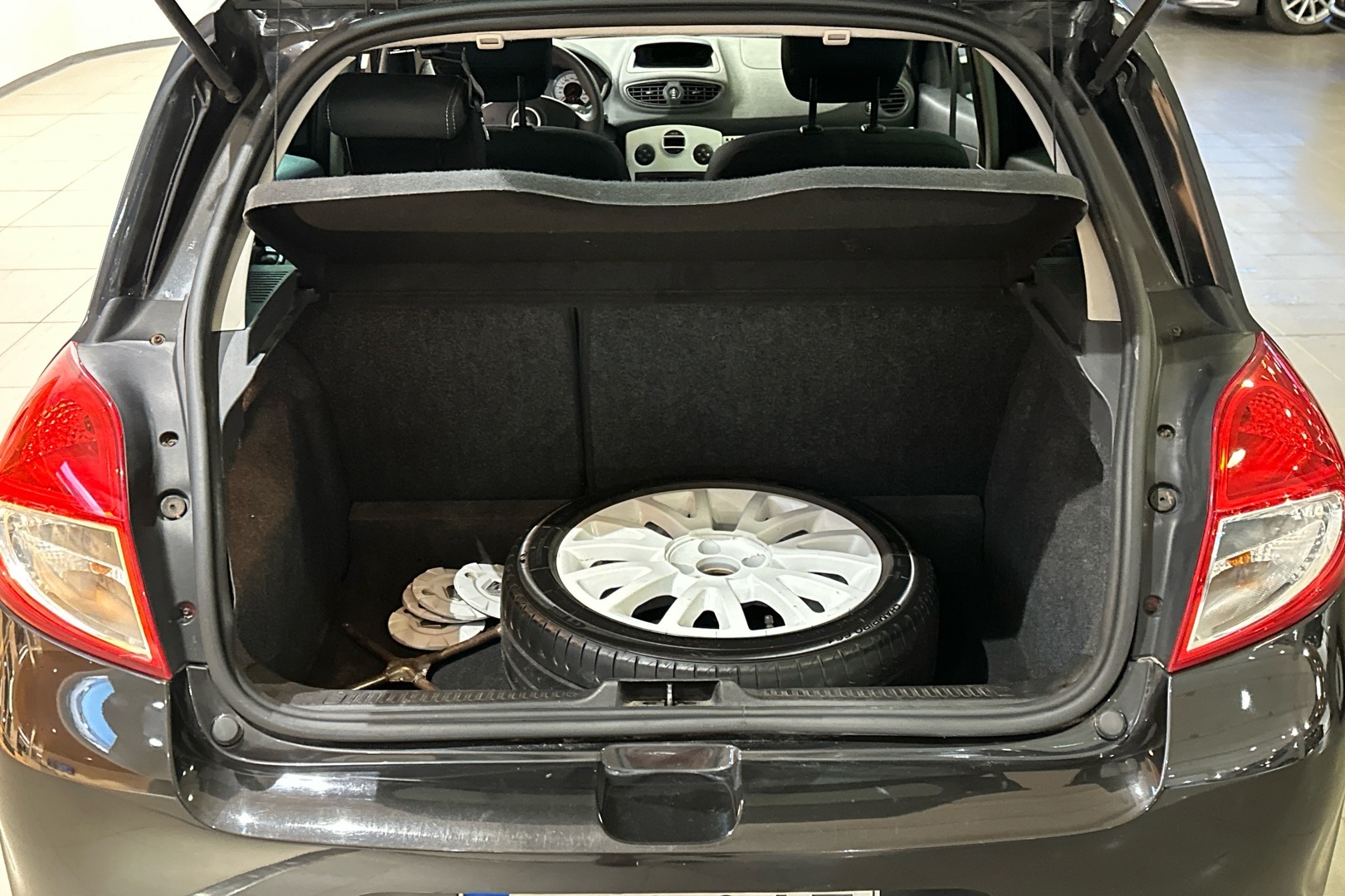 RENAULT Clio III 2010