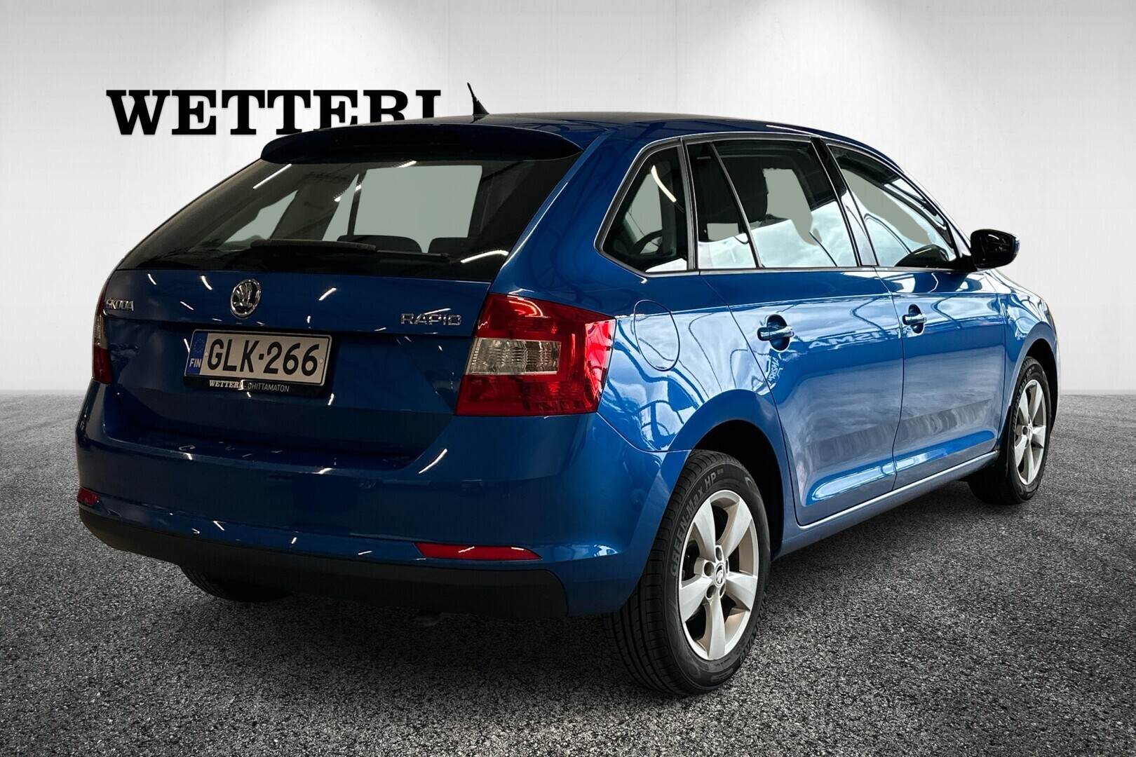 SKODA Rapid 2015