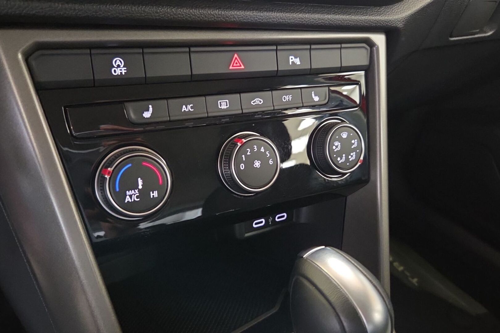 VOLKSWAGEN T-Roc 2020