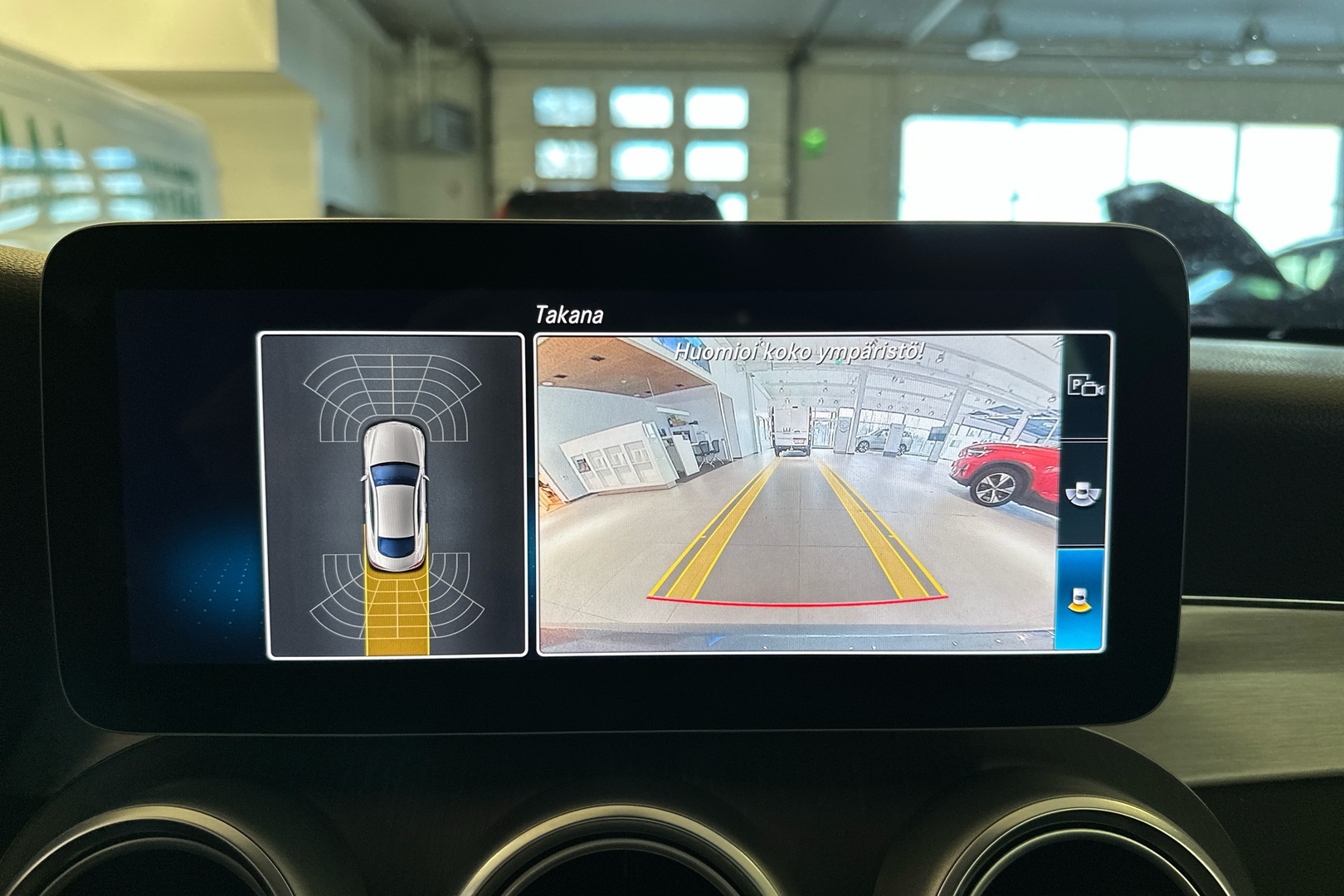 MERCEDES-BENZ C 2021