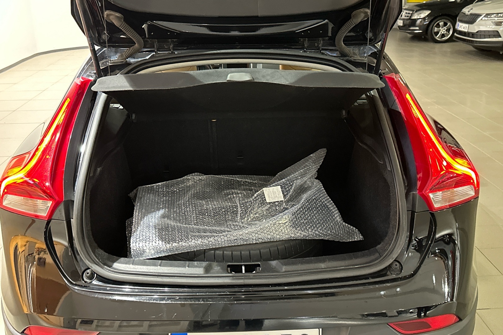 VOLVO V40 Cross Country 2017