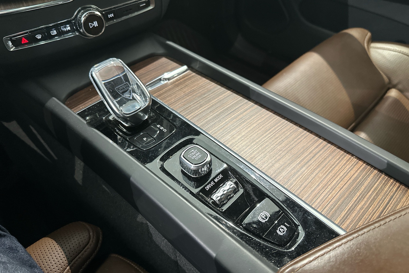VOLVO XC60 2021