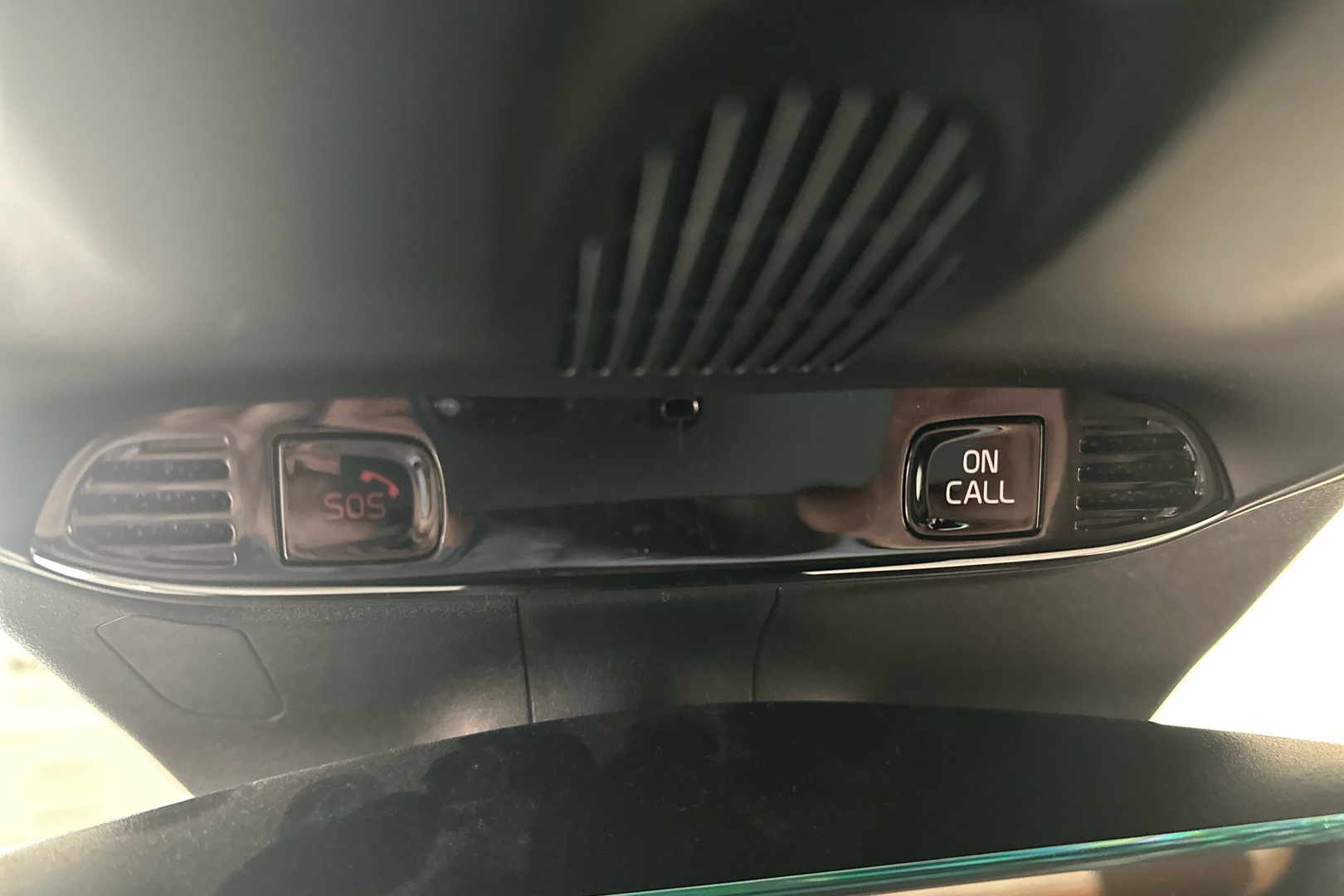 VOLVO XC60 2021