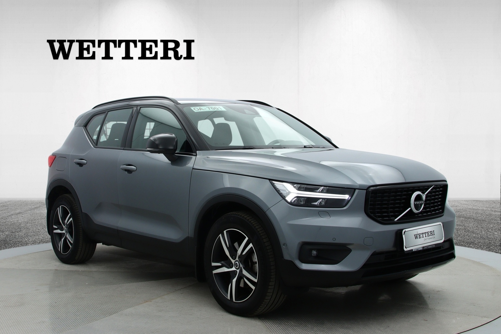 VOLVO XC40 2019