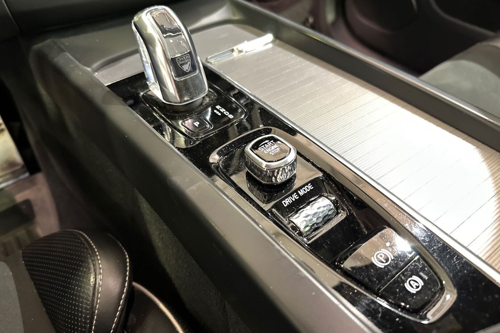 VOLVO XC60 2018