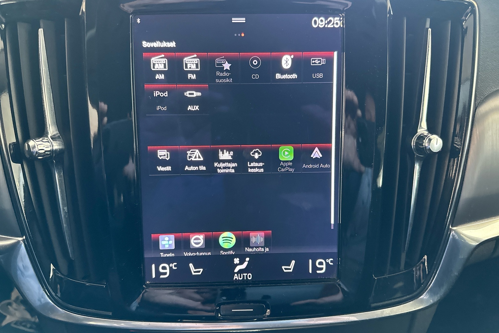 VOLVO V90 2017