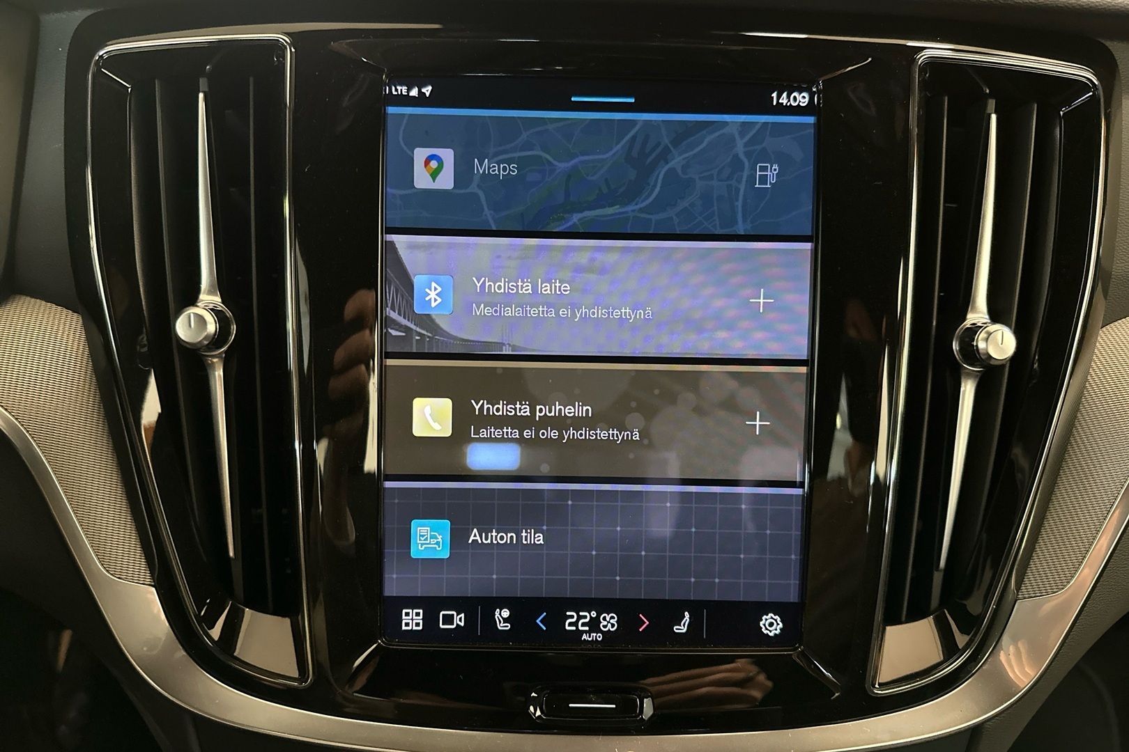 VOLVO S60 2025