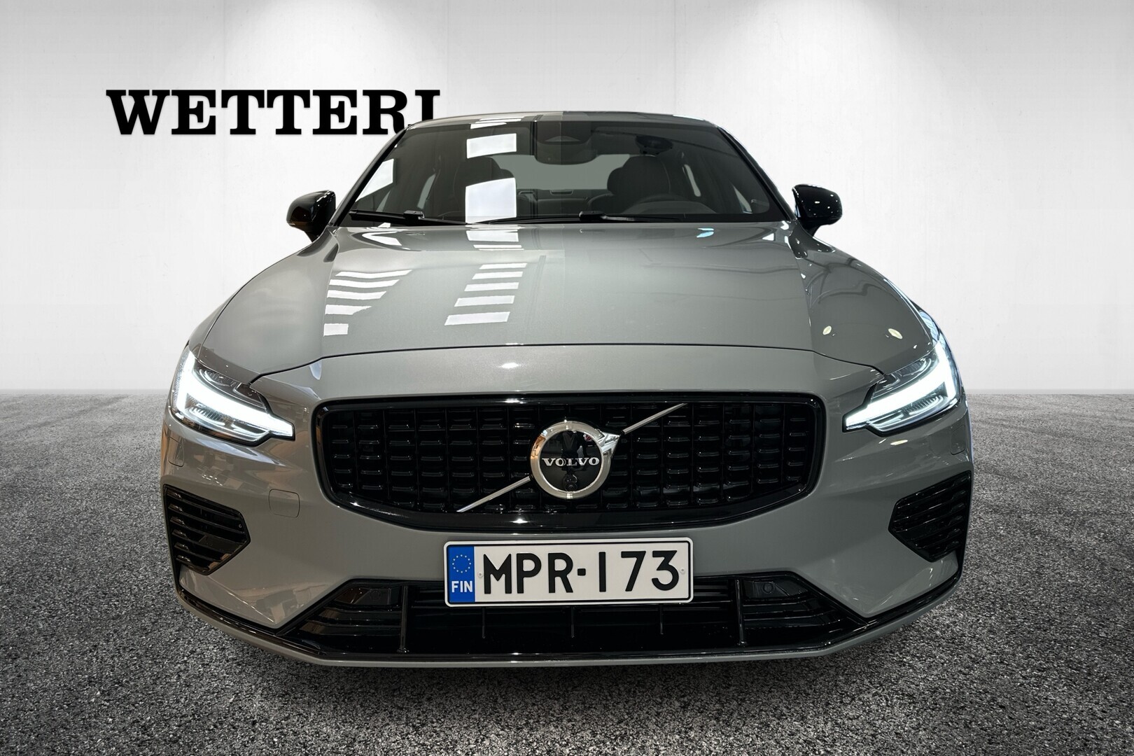 VOLVO S60 2025