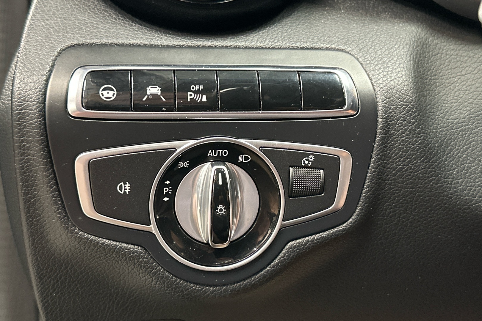 MERCEDES-BENZ C 2016