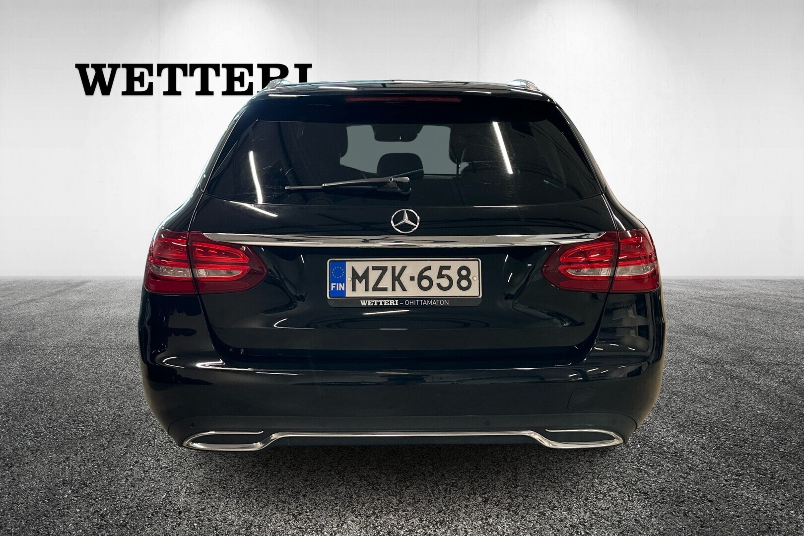 MERCEDES-BENZ C 2016