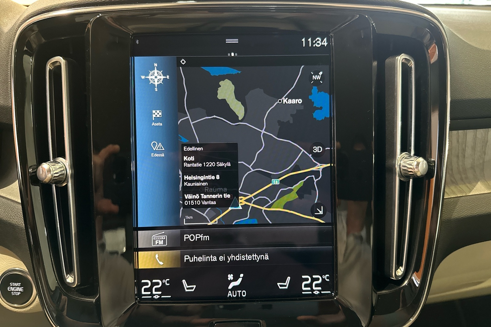 VOLVO XC40 2021